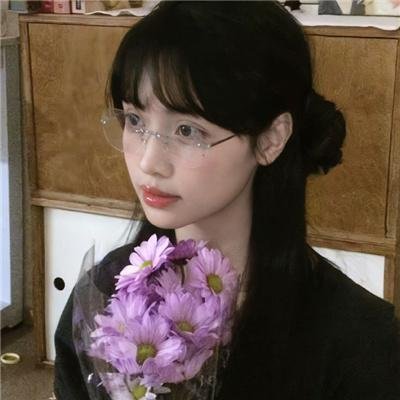 女孩不平凡海报